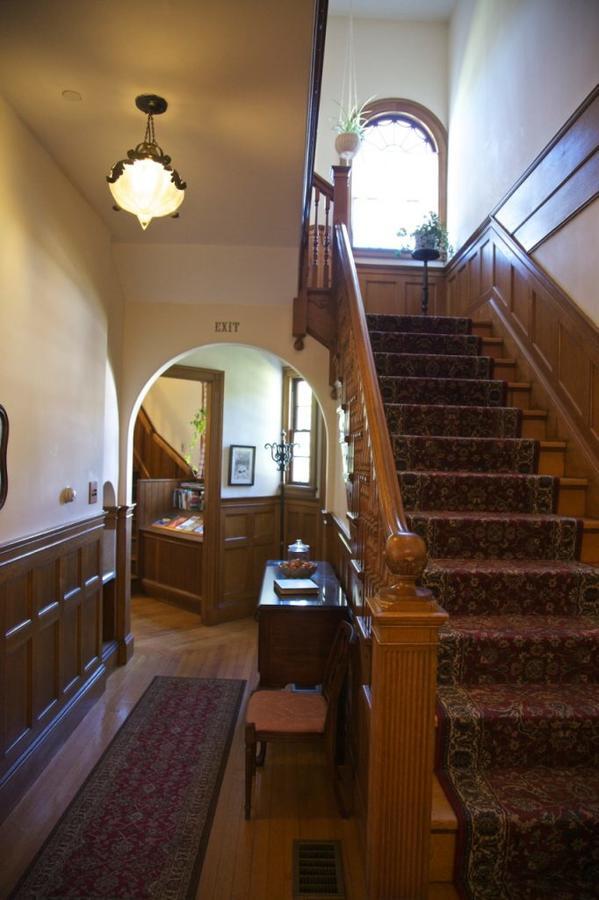Governor'S House In Hyde Park Bed & Breakfast Bagian luar foto