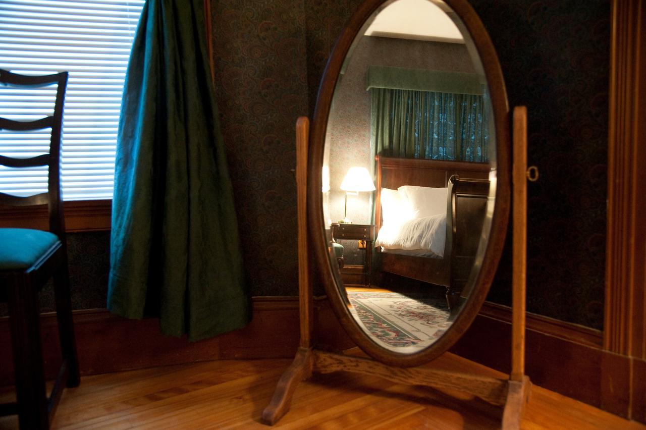 Governor'S House In Hyde Park Bed & Breakfast Bagian luar foto